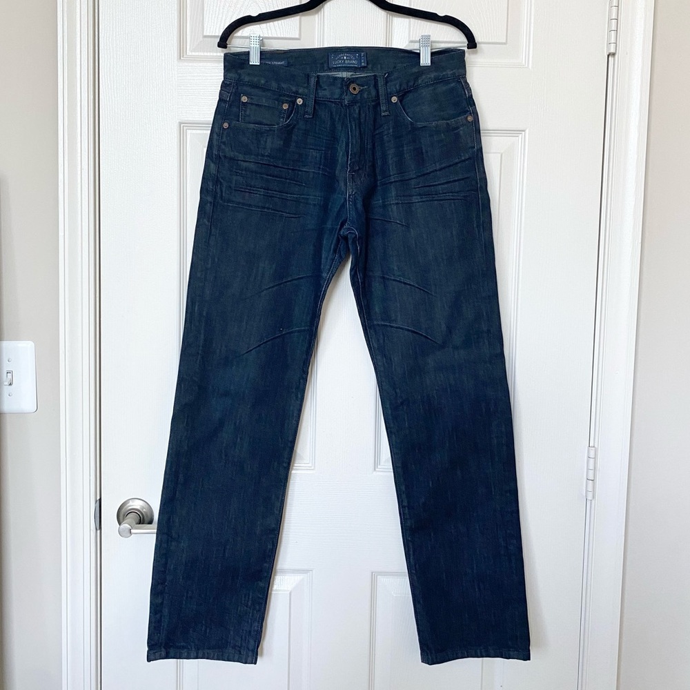 Lucky Brand Men’s 221 Original Straight Jeans